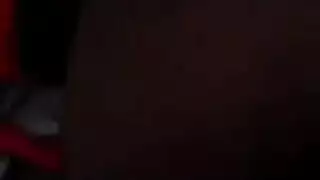 مغازلة بقناع الوجه وفعل قضيب أسود ضخم