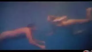 في الصحراء مترجم