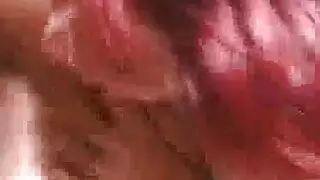 فتيات باللون الأصفر تمتلئ مهابلهن بالألعاب على الفيلم