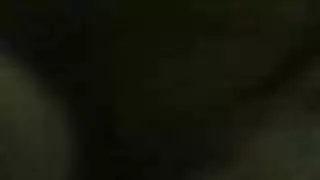 إباحية صريحة: عاهرات عربيات يعبدن القضبان السوداء الضخمة