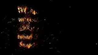 الام البيضاء تودع ابنها بي النيك