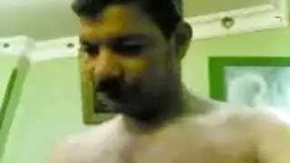 حركة دعارة عربية خاصة مع قوادة خبيرة متطلبة