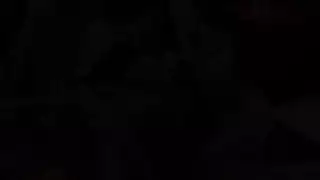 زنزانة أصدقاء أمي الحلمة زلة