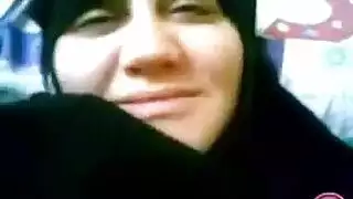 فيديوهات إباحية لنساء مرتديات نقاب الوجه