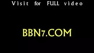 عذراء بريئة تُدمر بعنف من قبل مجموعة رجال