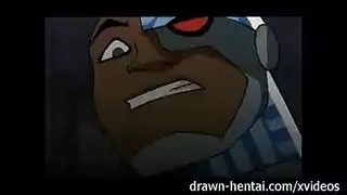 لصّة ذات صدر كبير تُقبض عليها وتتلقى جنس فموي قاسي