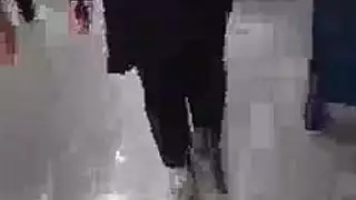 مقابل المال مترجم بنات الشارع